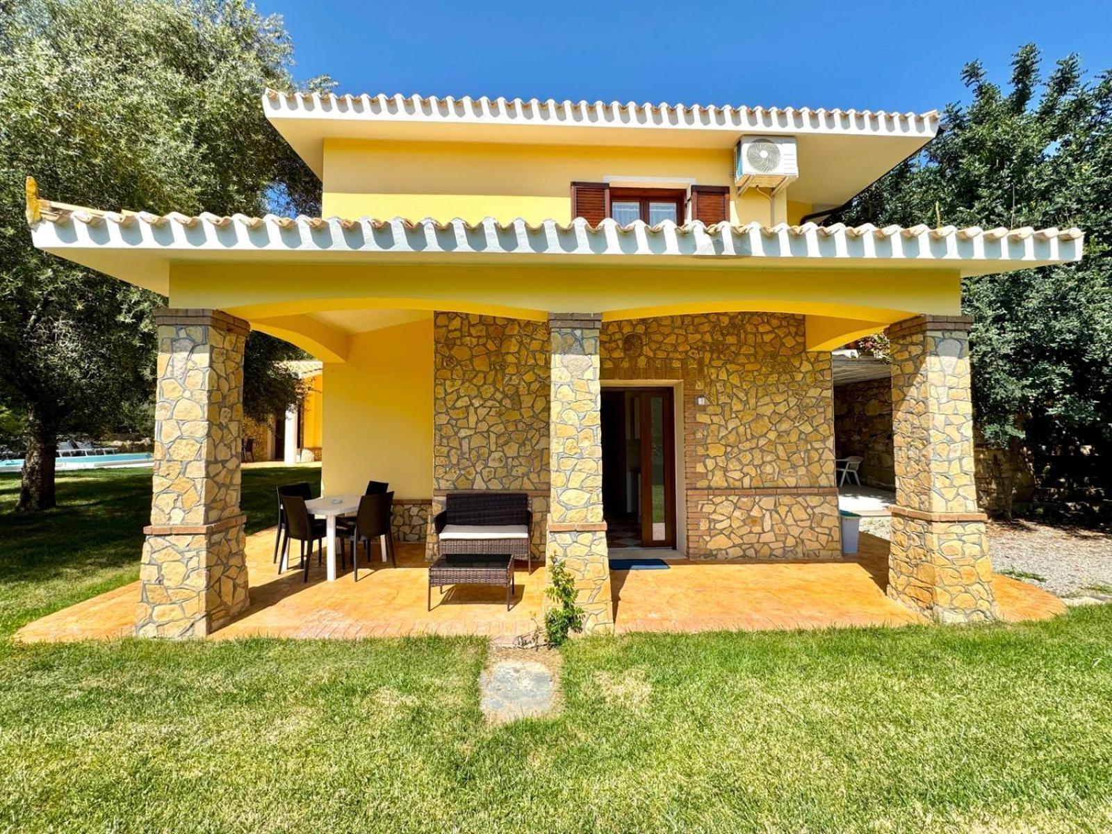 Villa With Pool คาร์เตดู ภายนอก รูปภาพ